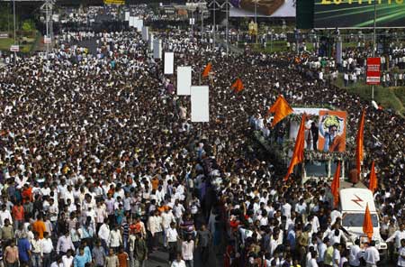 Bal Thackeray Dead body, Bal Thackeray Dead body photos, Bal Thackeray Dead body pics, Bal Thackeray Dead body pictures